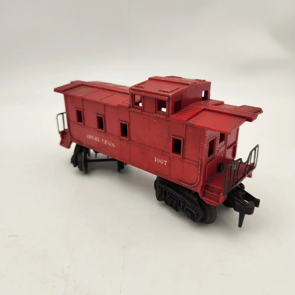 Lionel Lines 1007 Caboose Red O27 Gauge Postwar Model Train Rolling Stock